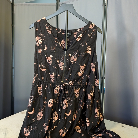 Torrid Black Dress with Pink Celestial Skull Pattern 2 Sleeveless - Picture 10 of 10